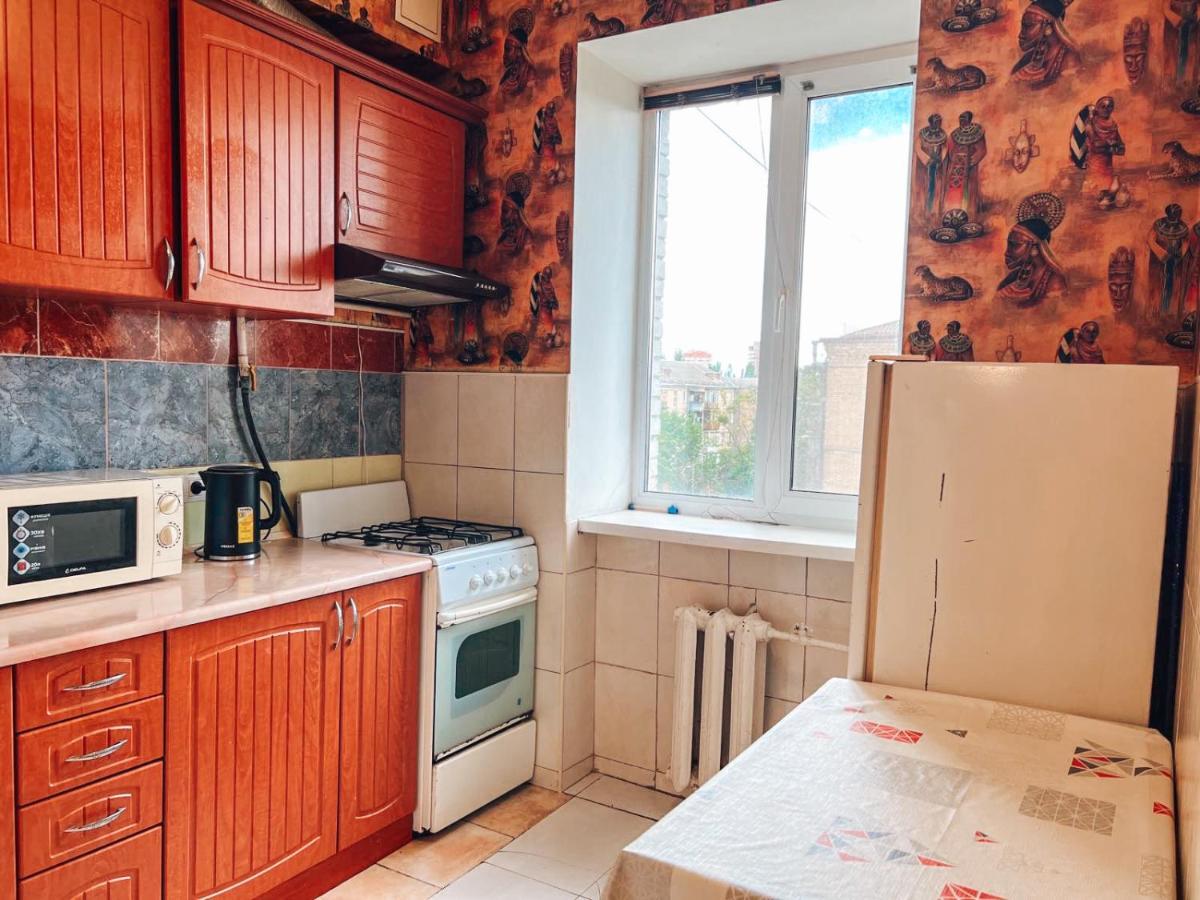 Apartment Near Metro Station Darnitsa Kyiv Exterior photo