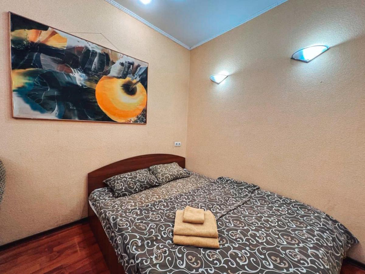 Apartment Near Metro Station Darnitsa Kyiv Exterior photo